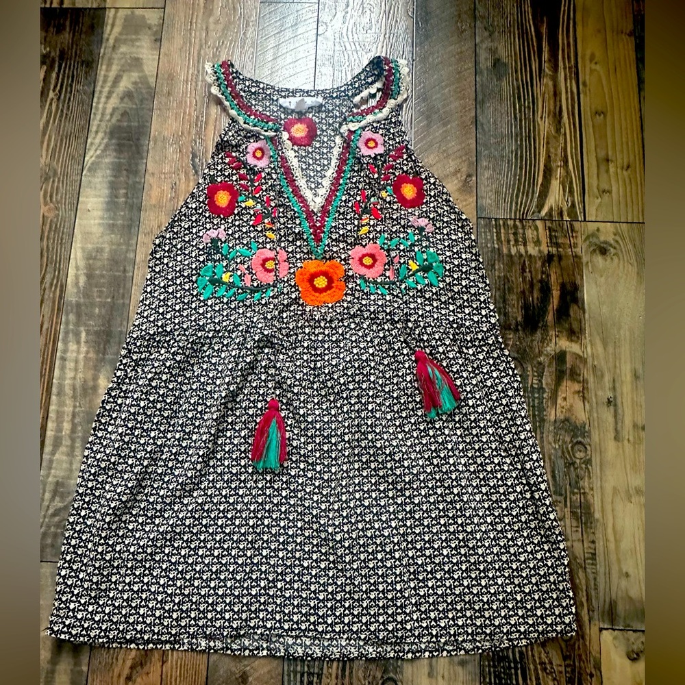 THML Embroidered Top - Small